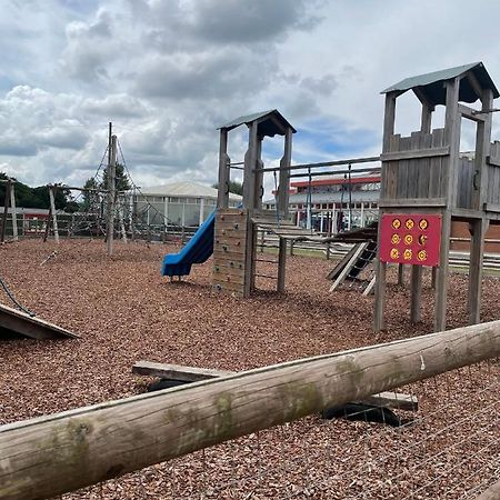 Parkdean Static Caravan On Cherry Tree Holiday Park Great Yarmouth Ngoại thất bức ảnh