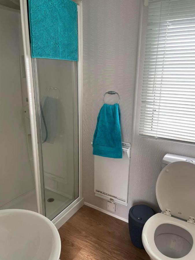 Parkdean Static Caravan On Cherry Tree Holiday Park Great Yarmouth Ngoại thất bức ảnh
